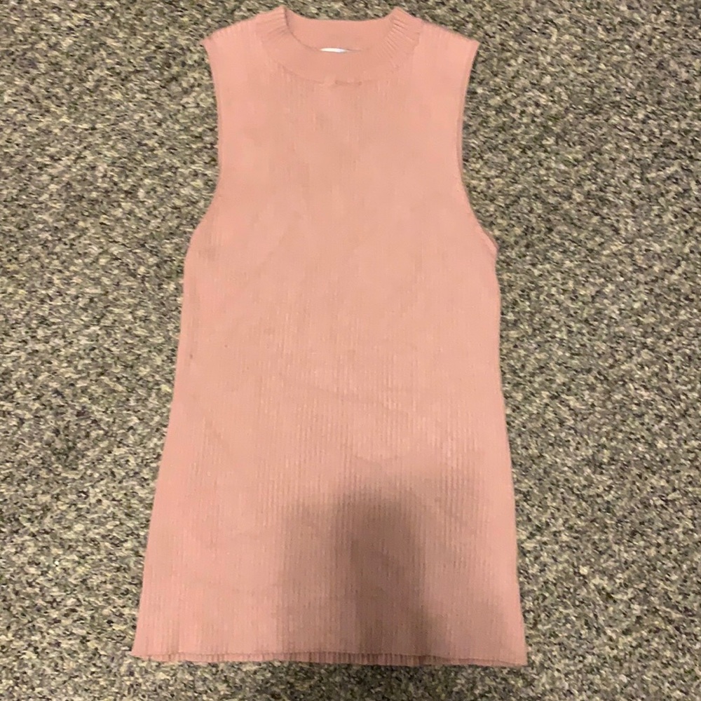 Mauve pink top.